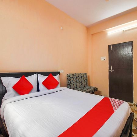 Hotel O R.J.International Pedda Ambarpet Bagian luar foto
