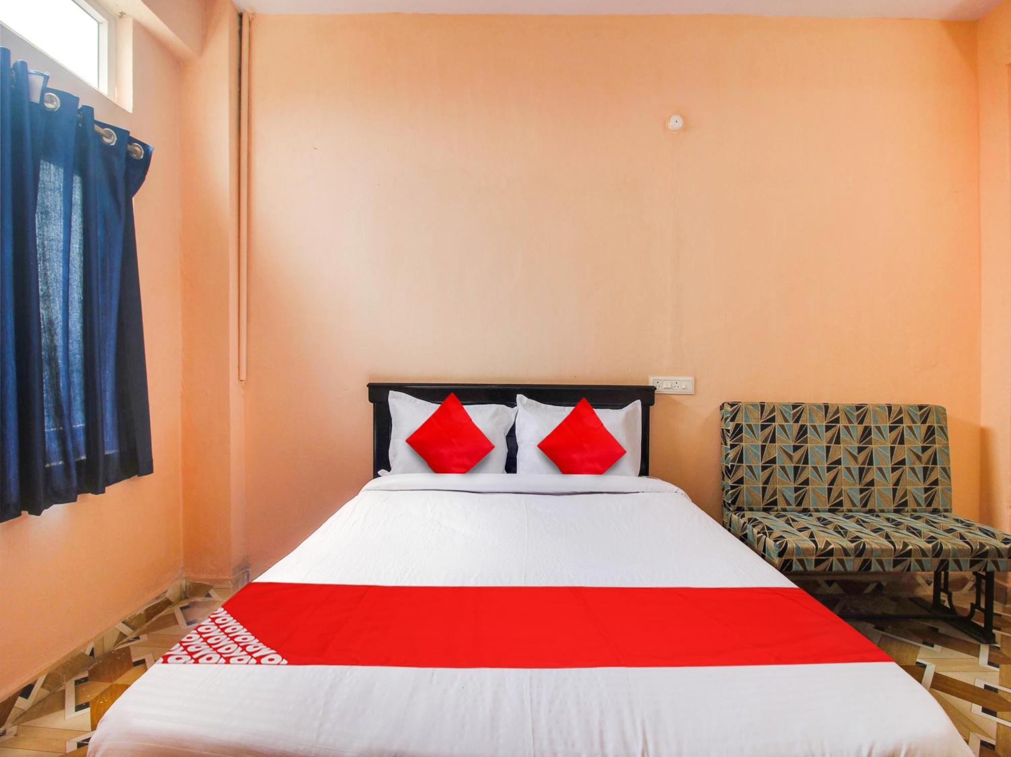 Hotel O R.J.International Pedda Ambarpet Bagian luar foto