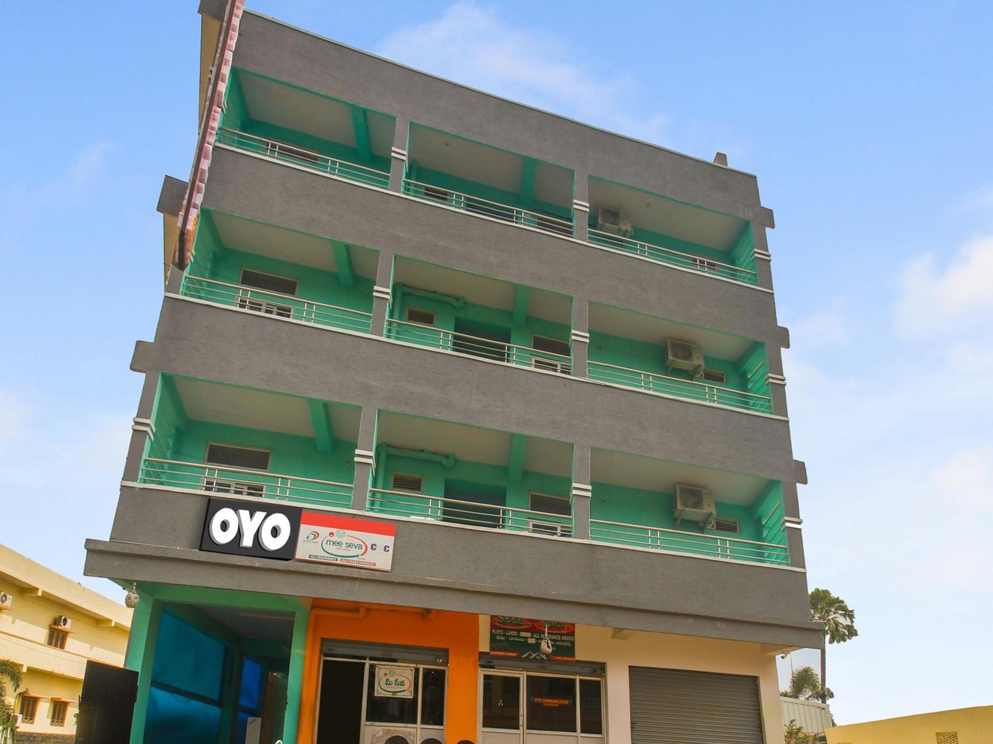 Hotel O R.J.International Pedda Ambarpet Bagian luar foto
